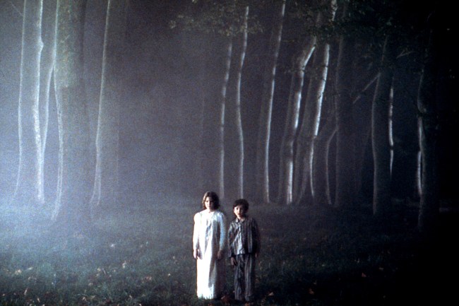 THE OTHERS, Alakina Mann, James Bentley, 2001, (c) Dimension Films/courtesy Everett Collection