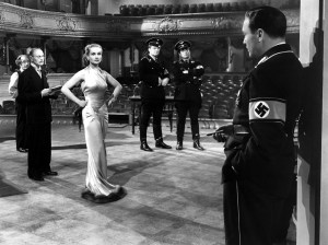 TO BE OR NOT TO BE, from left: Charles Halton, Carole Lombard, Jack Benny, 1942