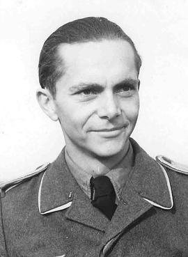 Heinrich Sturm flying ace.jpg