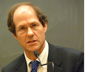 Cass Sunstein (2008).jpg