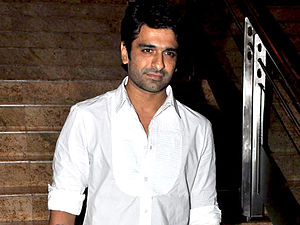 Eijaz Khan.jpg