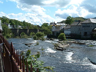 Llangollenviewfromstation.JPG