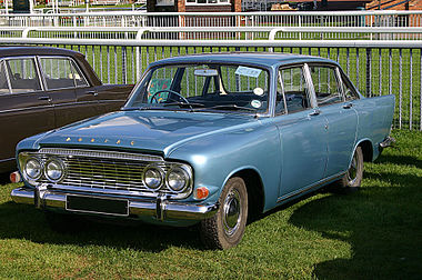 Ford Zodiac MkIII front.jpg