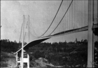 Image-Tacoma Narrows Bridge1.gif