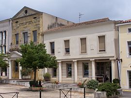 The town hall in Geaune