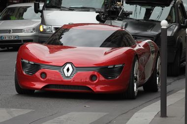 Renaultdezir1.JPG