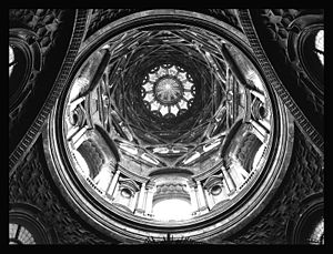 Cupola sindone.jpg