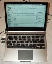 Chromebook Pixel (WiFi) open.JPG