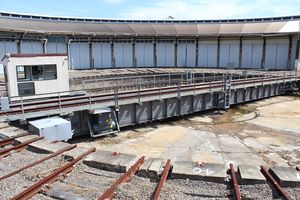 Broadmedow Loco Depot No.2 Turntable.JPG