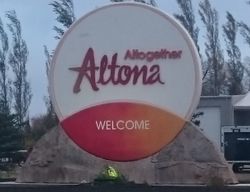 Sign shown when entering Altona