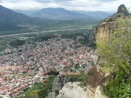 The town of Kalabaka as seen from Meteora.