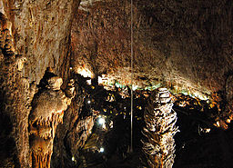 Grotta Gigante.jpg