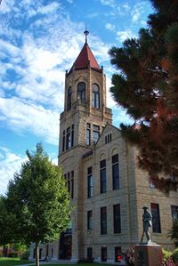 Iowa County Courthouse, Marengo.jpg