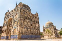 Tombs of Talpur Mirs8.jpg