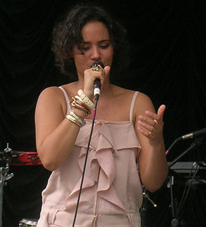 Mayra Andrade.jpg