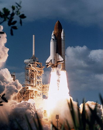 STS-80 Launch 01.jpg