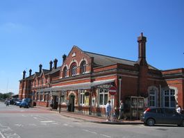 SalisburyStation.jpg