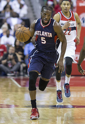 DeMarre Carroll vs Wizards 2015.jpg