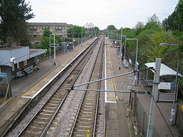 Ponders End Railway Station.jpg