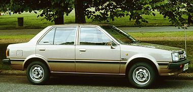 Nissan Sunny Sedan 1982.jpg