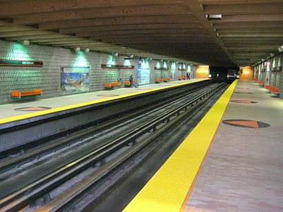 Jolicoeur metro station.jpg