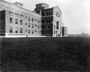 National Jewish Hospital1.jpg