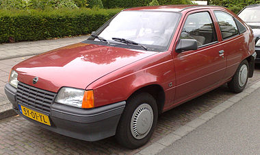 Opel kadett ls crop.jpg