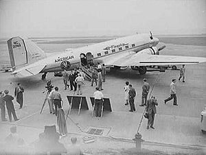 American DC-3.jpg