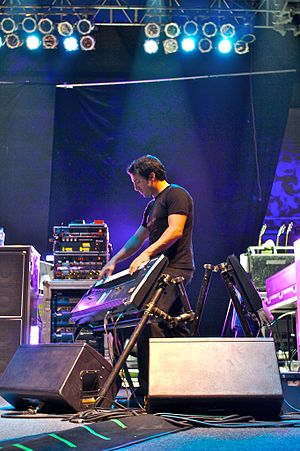 Derek-Sherinian.jpg