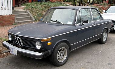 BMW 2002 2-door.jpg