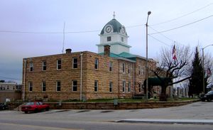 Fentress-county-tennessee-courthouse.jpg