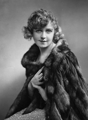 Betty Balfour.jpg