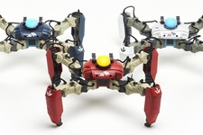 【レポート】現実世界で戦うARロボット「メカモン」登場 ― カスタマイズや対戦も可能で、大会もサポート予定