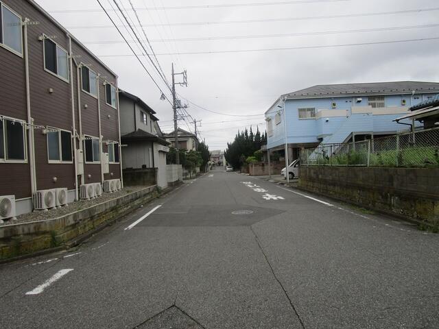 北側前面道路幅員約8.00ｍ・接道約11.63ｍ。