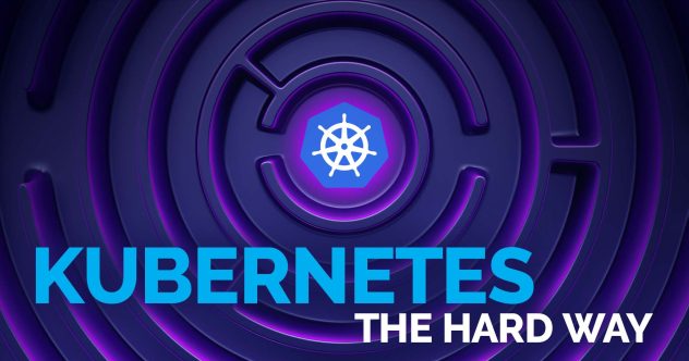 Un motif circulaire violet en forme de labyrinthe centré sur le symbole Kubernetes. Le texte se lit comme suit : &quot;Kubernetes the Hard Way&quot; (Kubernetes à la dure).