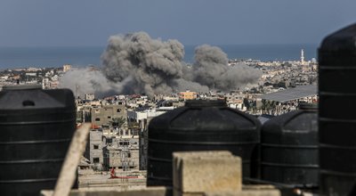 Smoke,Rises,After,Israeli,Air,Strikes,Near,The,Border,East