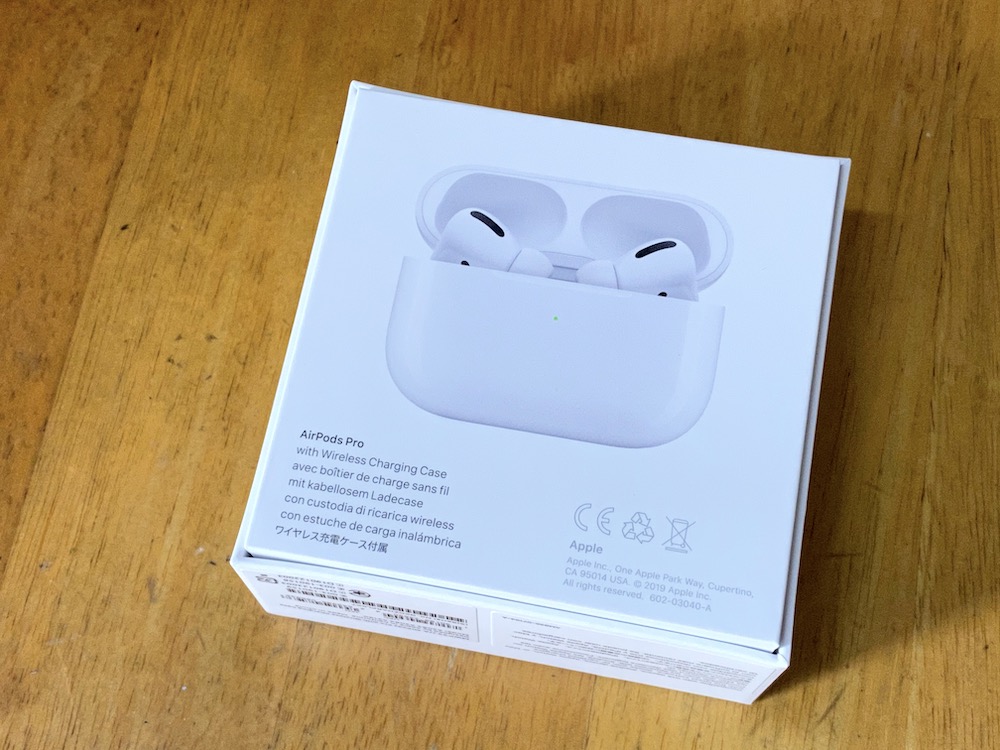 AirPods Pro。外箱の背面