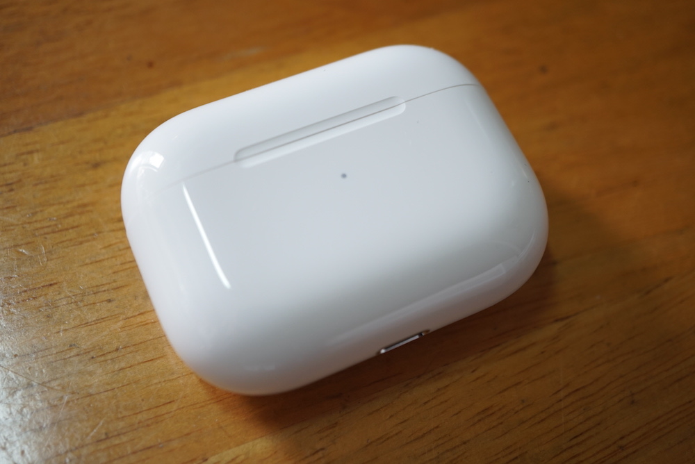 AirPods Proのケース