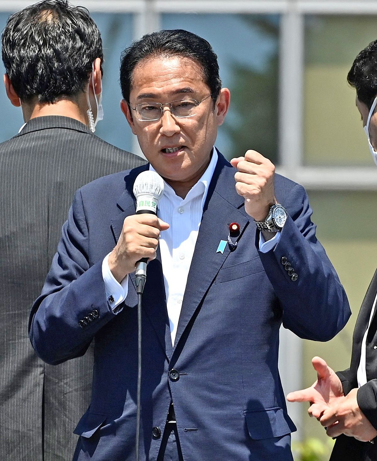 参院選で与党が勝利。政府は岸田首相が掲げる看板政策「新しい資本主義」で打ち出した成長投資の実行へ動き出す構えだが…。写真は青森市で参院選の街頭演説に臨む岸田首相＝2022年7月6日