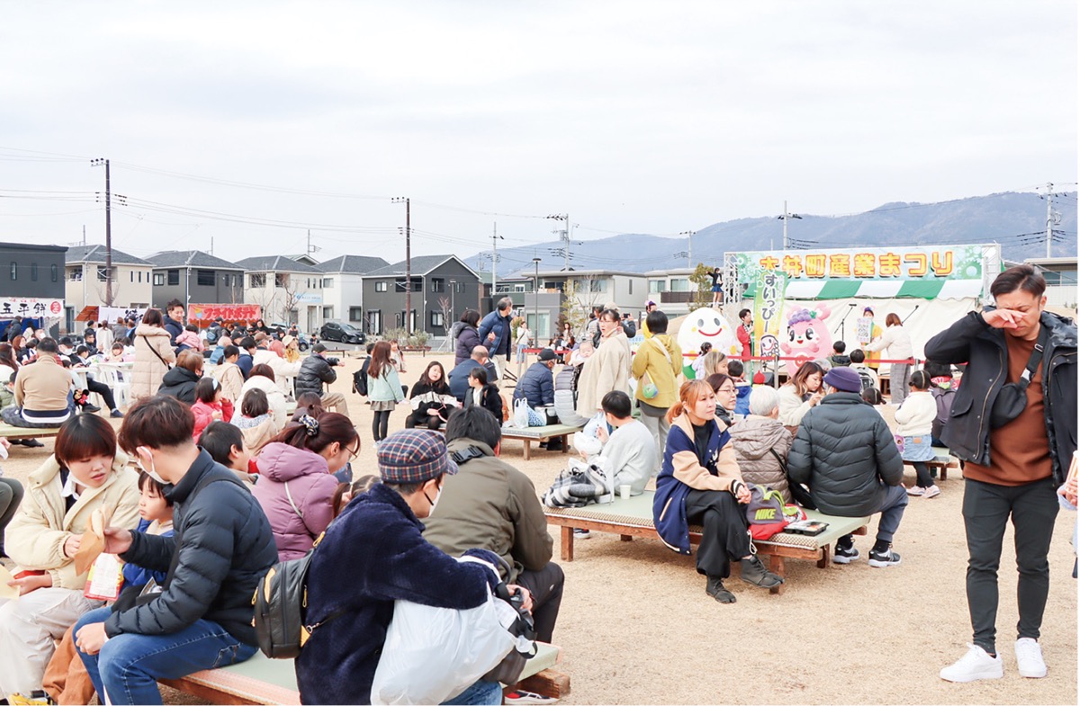 産業まつりに１万人